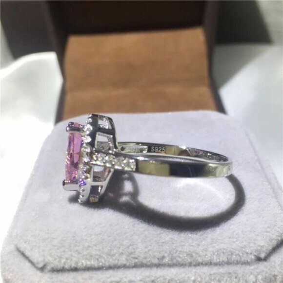 Pink Sapphire Ring - Picture 2 of 3